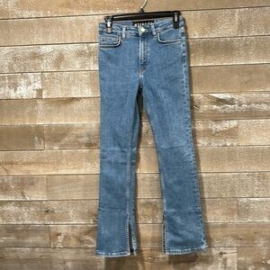 UTERQUE baby flare with slit jeans size 24